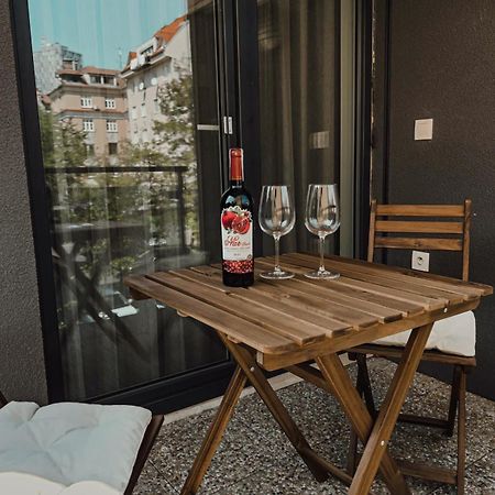 Elegant Escape Apartment II - City Centre Bratislava Exterior foto